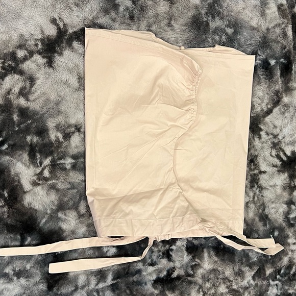 Lulu’s Short Sleeve Drawstring Crop Top - Picture 5 of 5